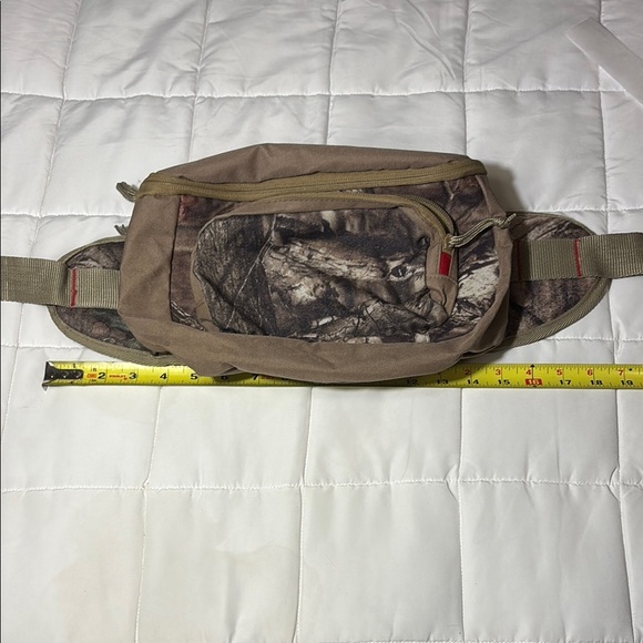 Fieldline Pro Series Real Tree Camo Utility Hunting Field Belt Fanny Waist Pack - Picture 7 of 9